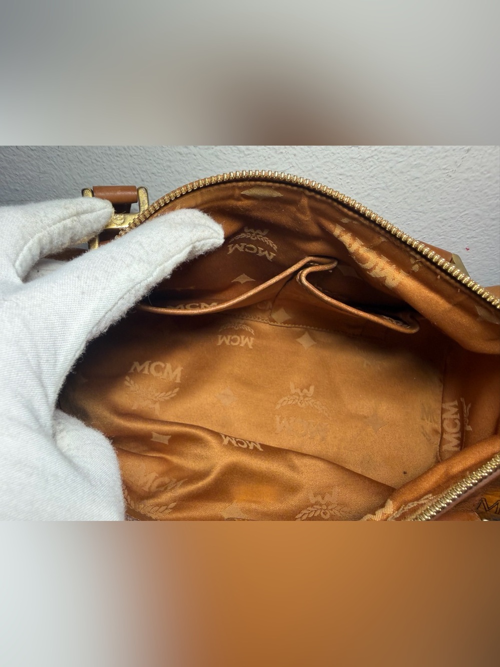 COA included - MCM Cognac Visetos Papillon Shoulder Bag with Black Monogram - Picture 7 of 16